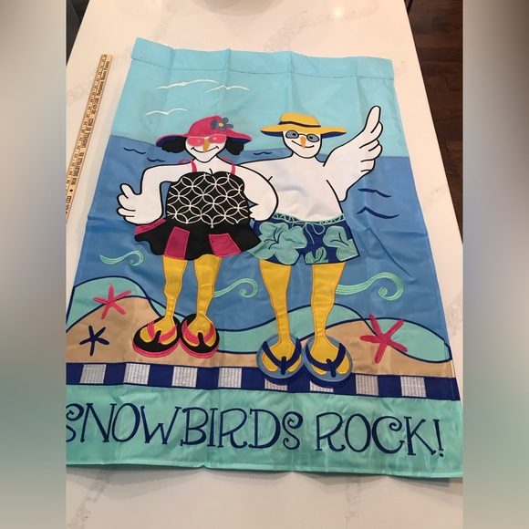 Outdoor Decorative Appliqué Flag Large Snow Birds Rock NWT 29x42 - Picture 2 of 3